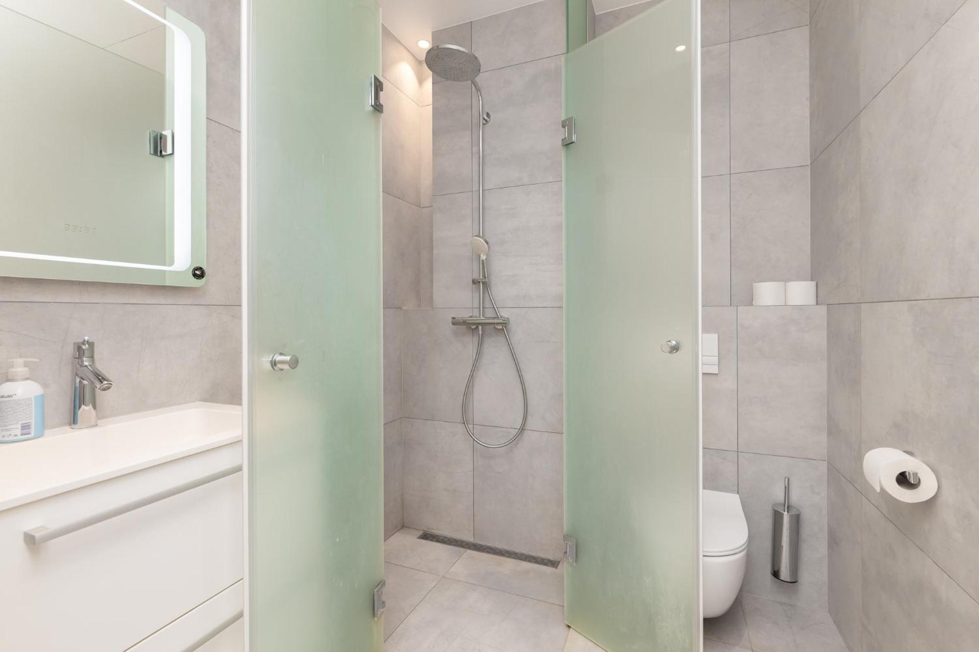 טאלין Woho Luxury Appartments מראה חיצוני תמונה